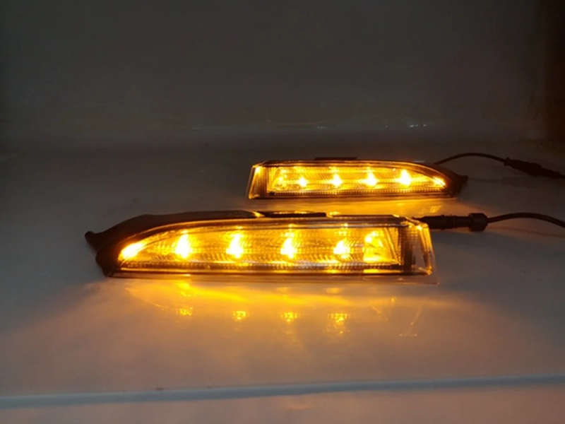 led drl daytime running light for Volkswagen Scirocco R 2010-2014 with Dynamic moving yellow turn...