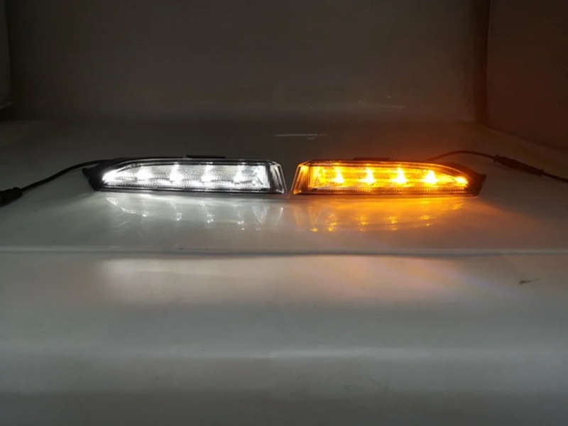 led drl daytime running light for Volkswagen Scirocco R 2010-2014 with Dynamic moving yellow turn...