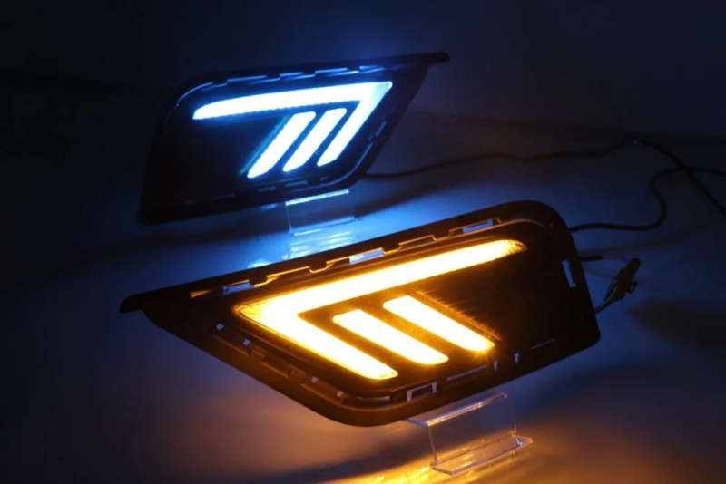 led drl daytime running light for Volkswagen Tharu 2018-2019 with Dynamic moving yellow turn sign...