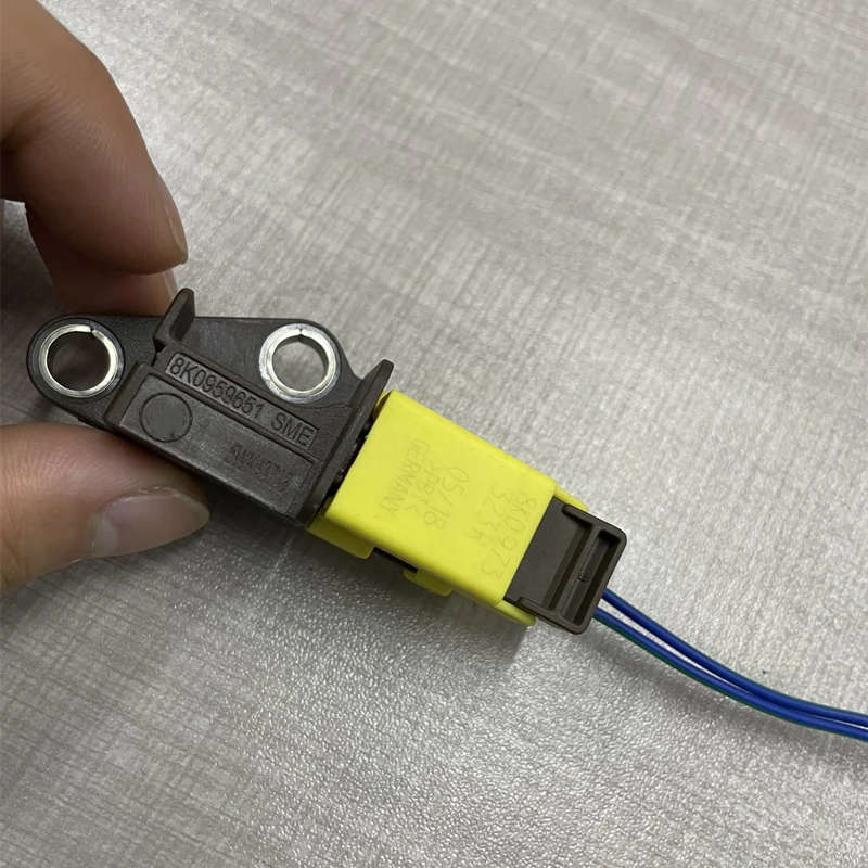 For Audi A4 S4 A4L A5 S5 S6 A6L Q5 Q7 RS6 C6 A5 Allroad Front Impact Crash Sensor Collision Sensor