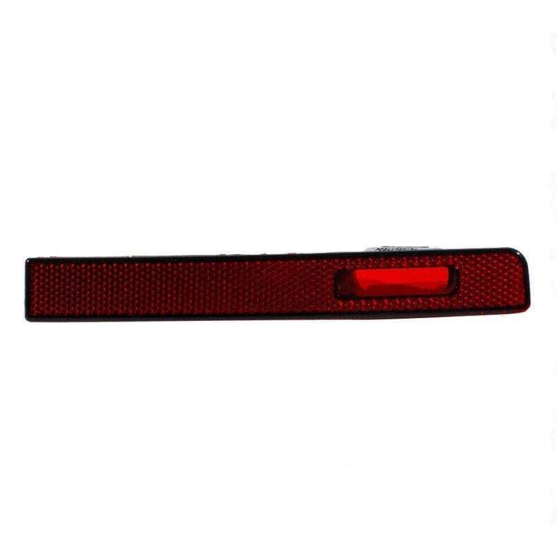 Rear Bumper Reflector Light Lamp For Land Rover Defender 90/110 2020-2023 Left