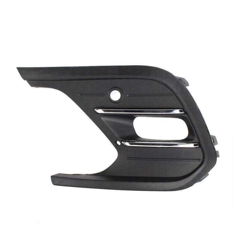 Front Bumper Fog Light Grille Cover For Volkswagen VW Polo 2021-23 Left Chrome