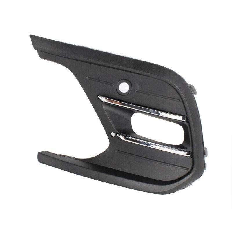 Front Bumper Fog Light Grille Cover For Volkswagen VW Polo 2021-23 Left Chrome