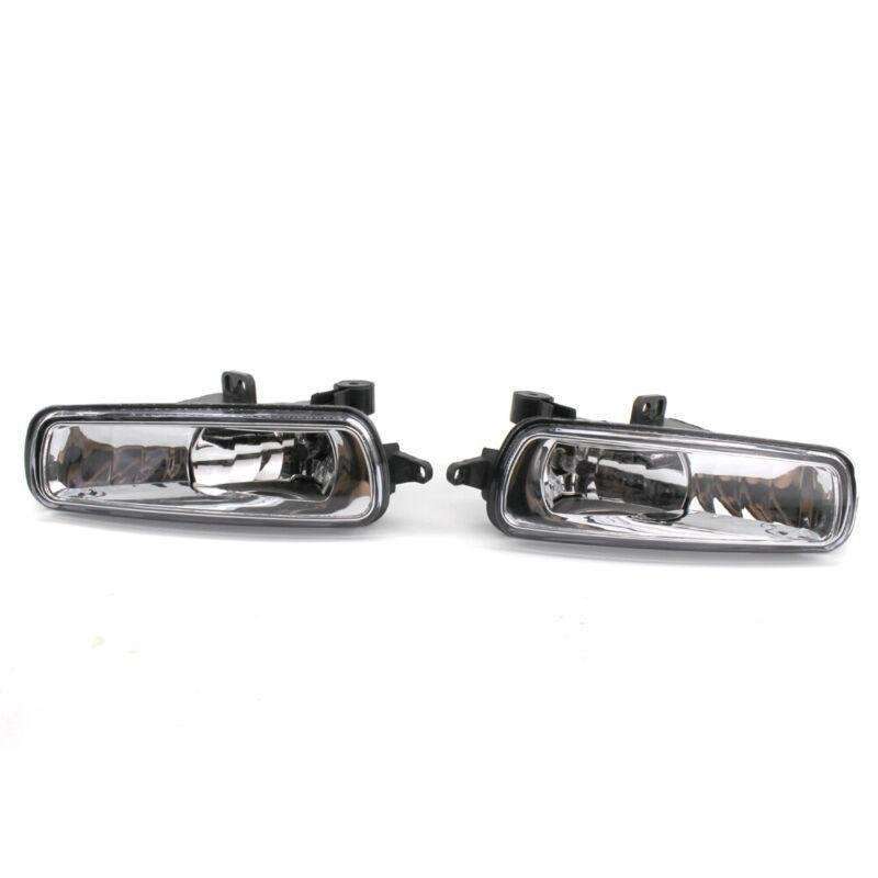 1 Pair of Fog Lights New Spot Lamps with Bulbs fit for Ford Focus Sedan 15-17