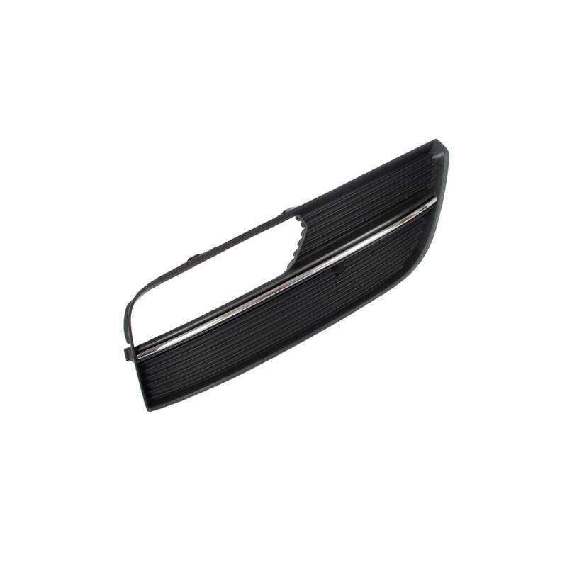 Front Bumper Fog Light Grille Cover For Audi A3 8V 2013-2016 Right 8V3807682A