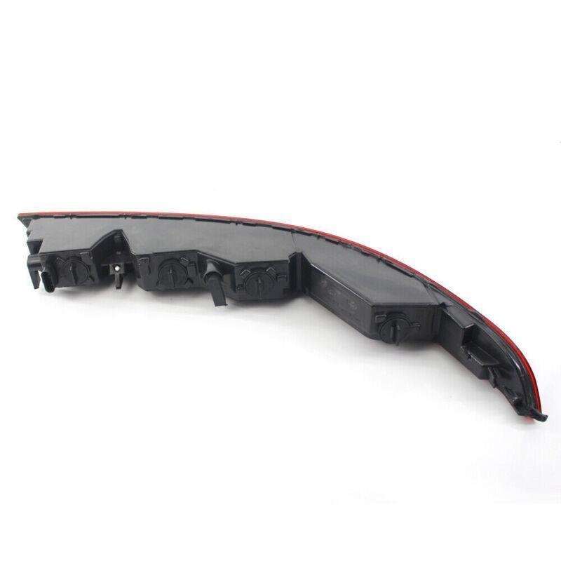 Rear Left Bumper Tail Light Reverse Lamp Red 8UD 945 095 B For Audi Q3 2016-2018