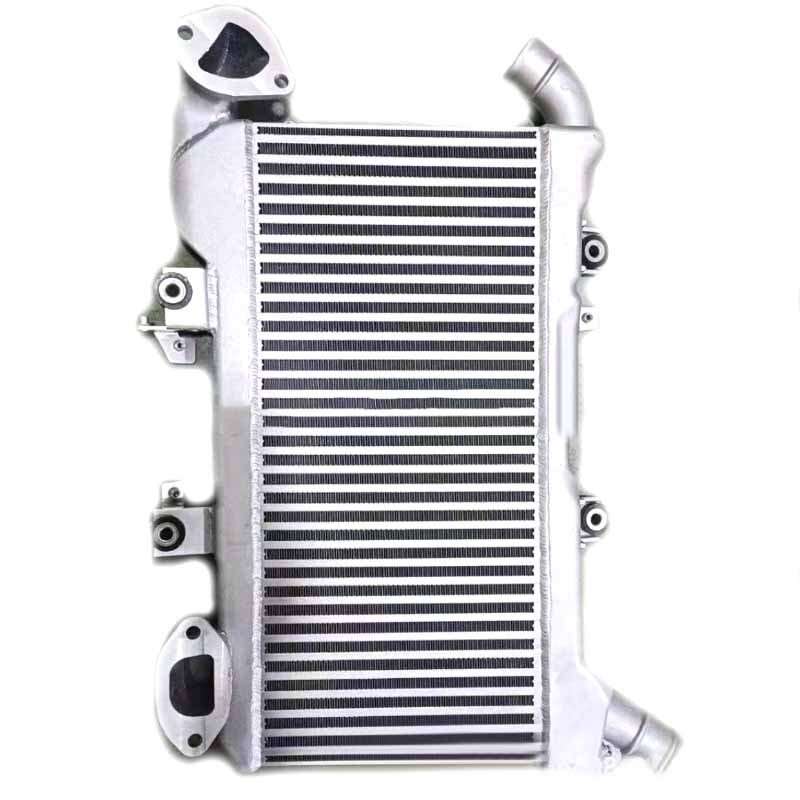 Intercooler 17900-51020 FIt For Toyota Land Cruiser VDJ200 Lexus LX450D 460 570