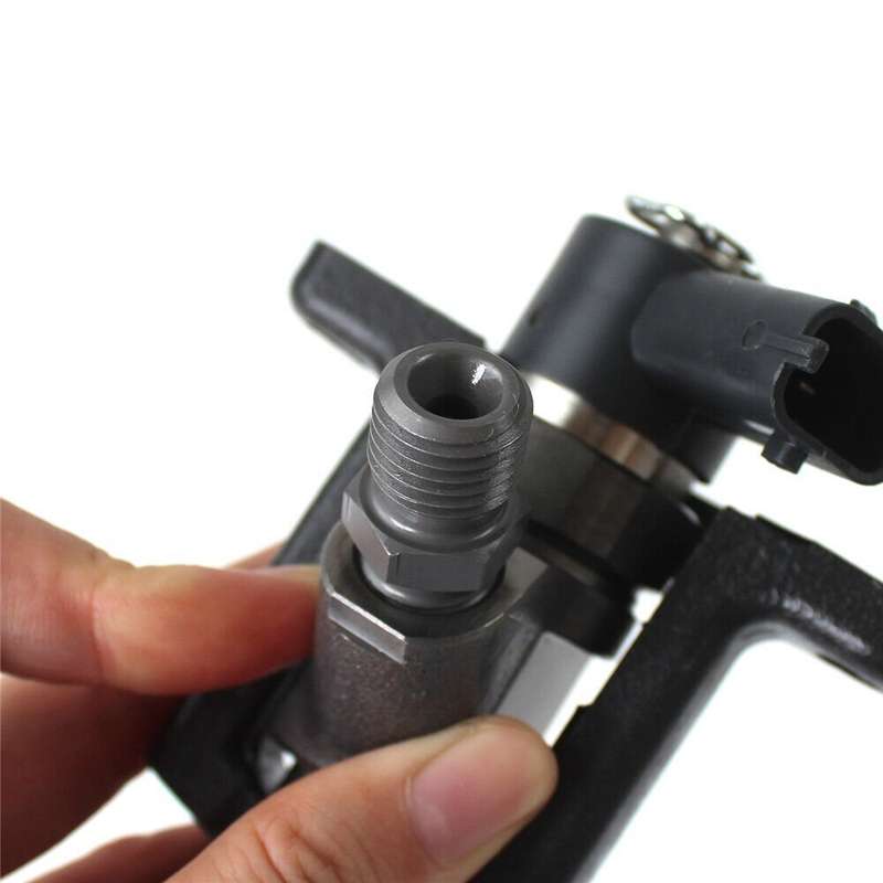 ME194299 Fuel Injector Compatible Mitsubishi Canter Fuso 3.0 Diesel 0445120073