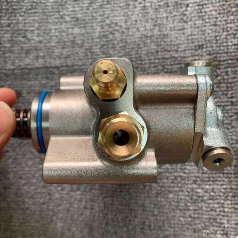 High Pressure Fuel Pump compatible Audi VW 2.0T Fsi BPY 06F127025M 06F127025K