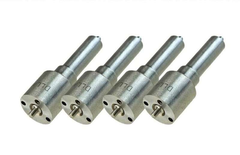 Fuel Injector Nozzle DLLA144P354 4175788 for DEUTZ F2L1011 F3L1011 F4L1011F 4Pcs