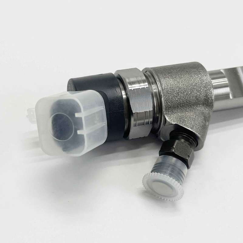4 Fuel Injector Compatible 5801569141 New Holland L221 L228 L321 Engine F5HF