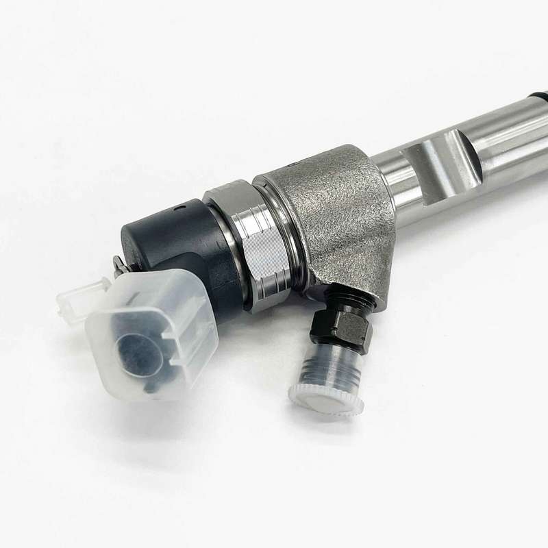4 Fuel Injector Compatible 5801569141 New Holland L221 L228 L321 Engine F5HF