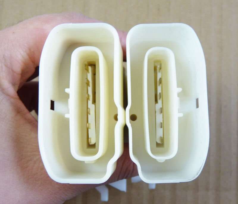 New door lock actuators Left&amp;Right set of 4 For LEXUS GS300 GS430 69120-30010