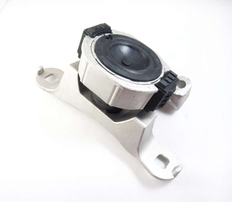 New Right Passenger Side Engine Mount Lower For Volvo S40 V50 31262676 62432676