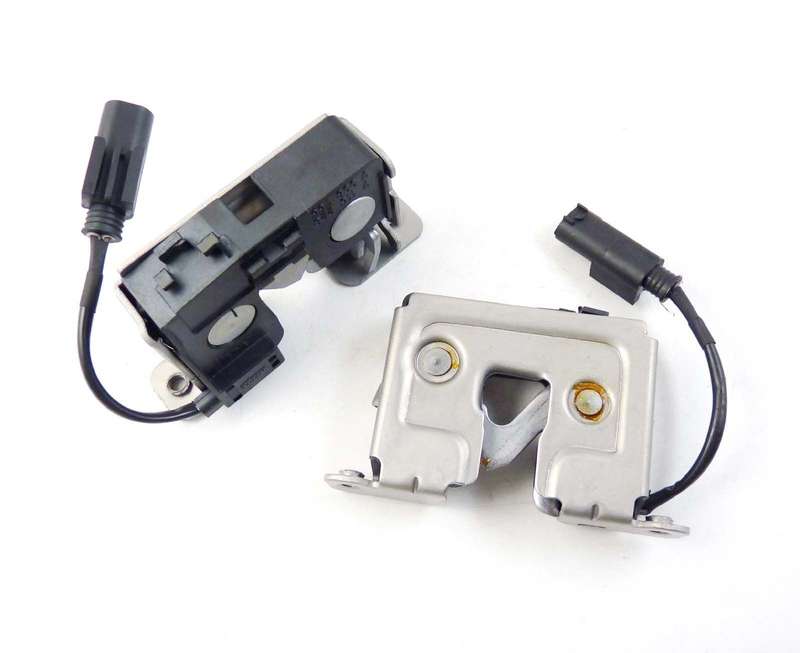 2Pcs Hood Lock For BMW 128i 135i 325i 330i 330xi 528i 530i 545i M3 51237008755