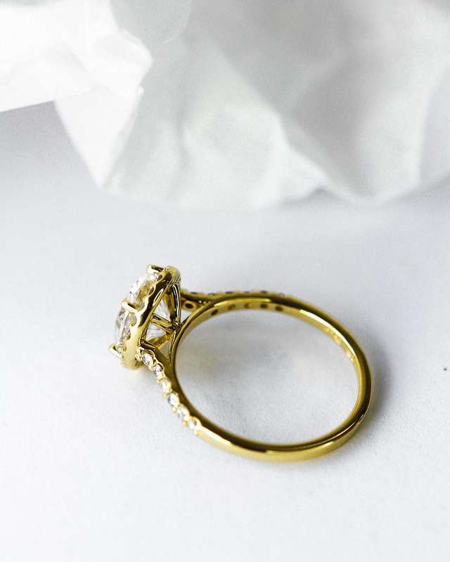 Oval Halo Engagement Ring