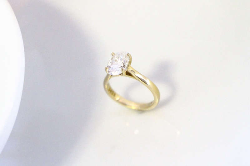 2ct Moissanite Oval Engagement Ring