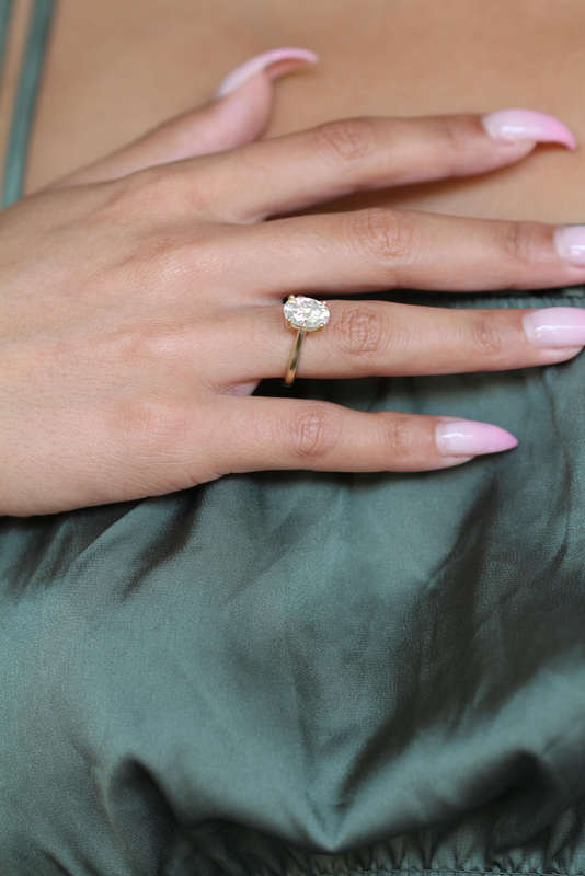 2ct Moissanite Oval Engagement Ring