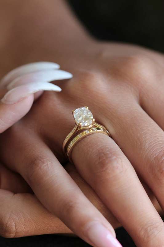 2ct Oval Wedding Ring Set