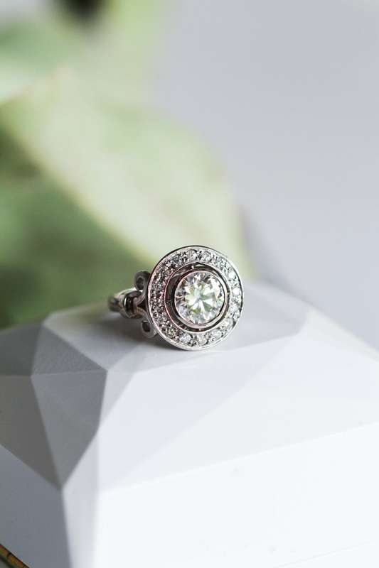 2ct Round Halo Ring