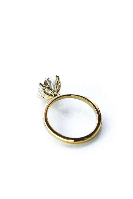 Floral Oval Solitaire Ring