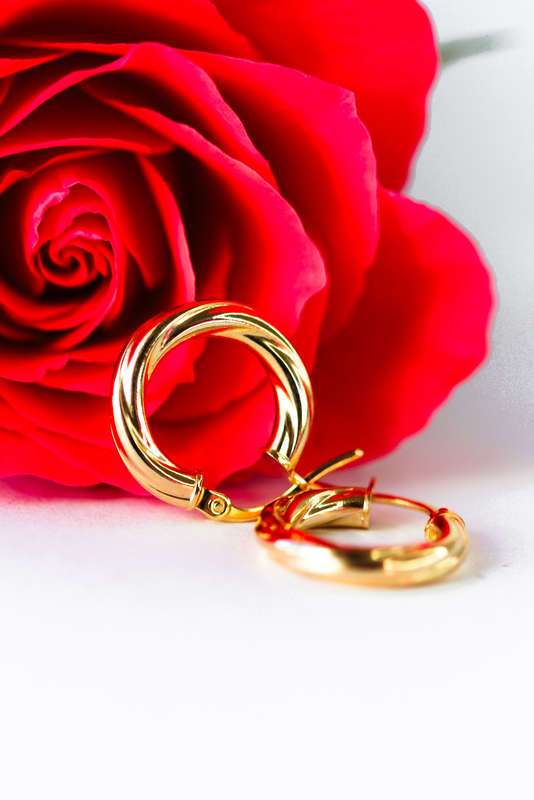 Gold Twist Hoop Earrings