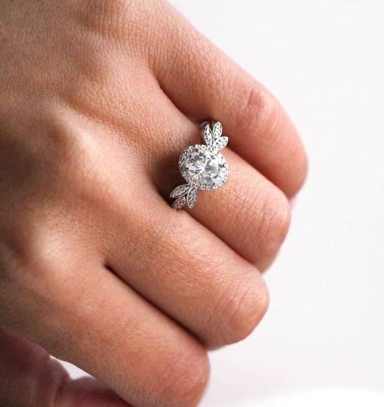 Freya -  Oval Halo Floral Ring