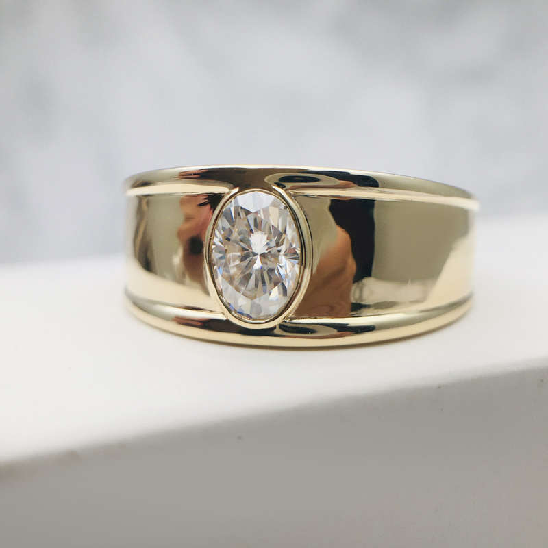 Mens Oval Moissanite Wedding Ring