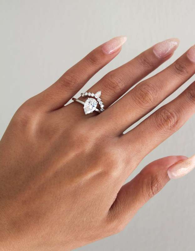 2.5ct Pear Wedding Ring Set