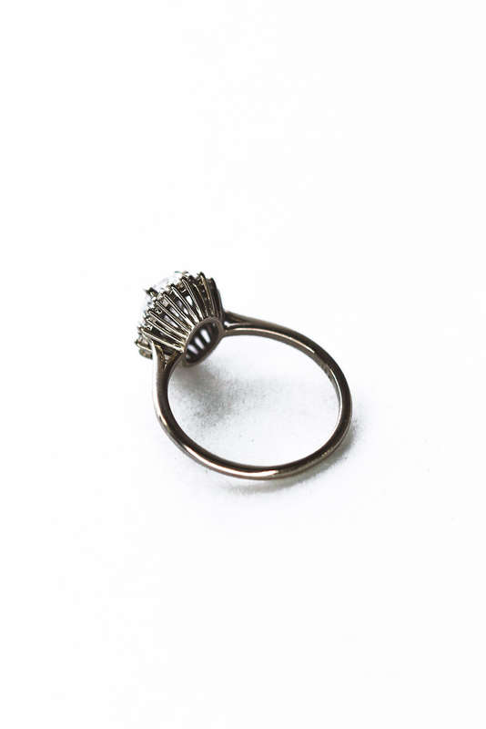 Oval Halo Engagement Ring