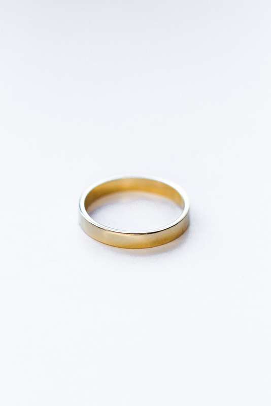 Gold Plain Flat Mens Wedding Ring
