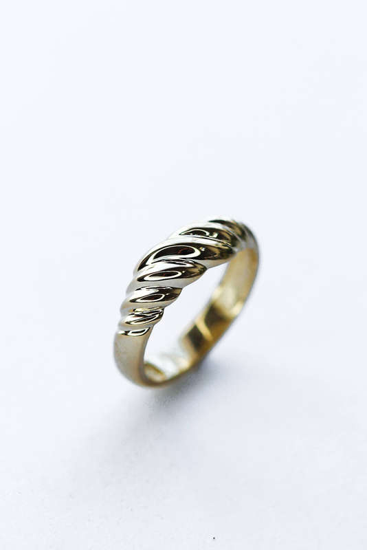 Gold Croissant Ring