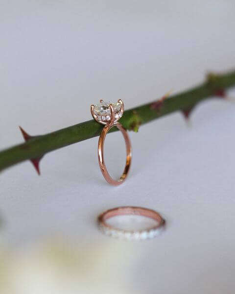 Rose Gold Oval Wedding Ring Set