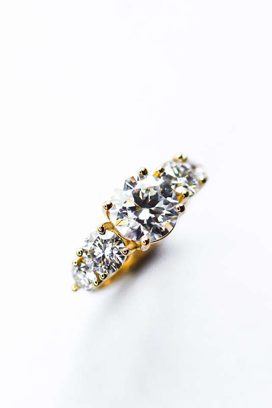 Esther - 5-Stone Round Moissanite Engagement Ring