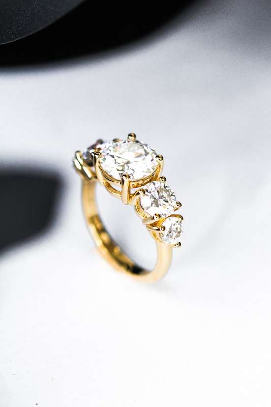 Esther - 5-Stone Round Moissanite Engagement Ring