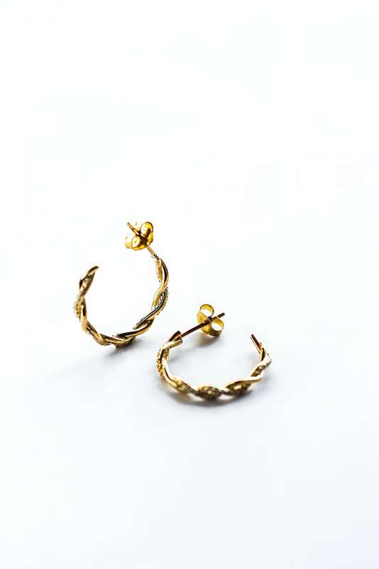 9ct Gold Twisted Moissanite Hoop Earrings