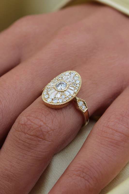 Oval Mosaic Moissanite Pattern Engagement Ring