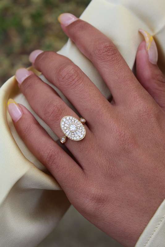 Oval Mosaic Moissanite Pattern Engagement Ring
