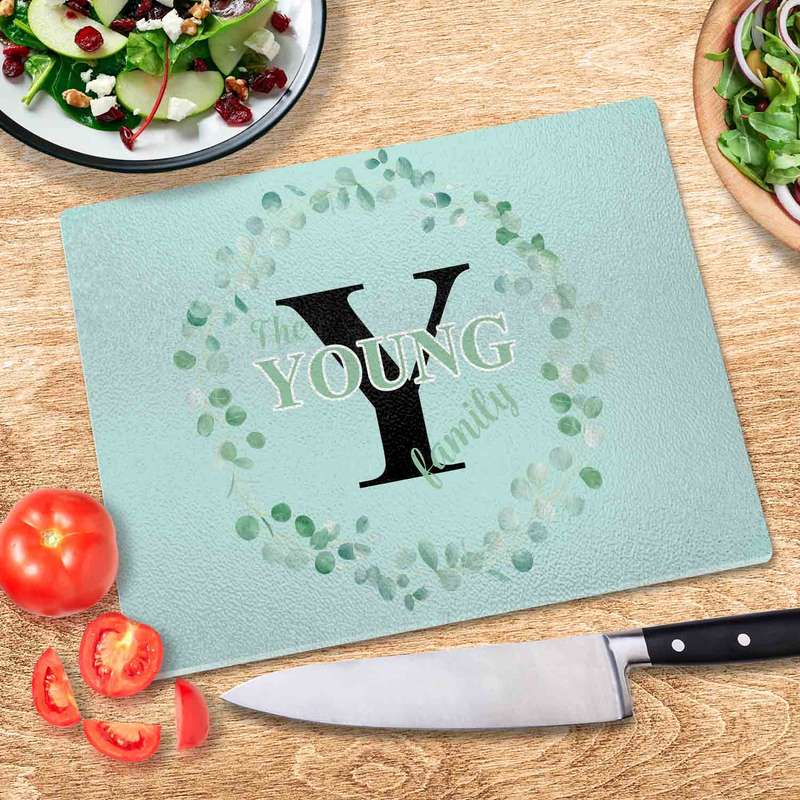 Glass cutting board customised.