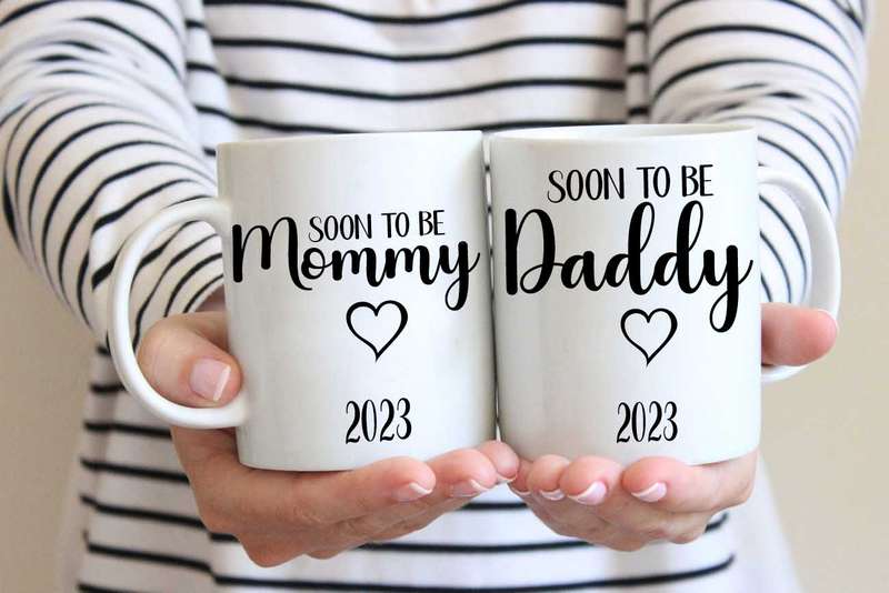 Soon to be Mommy and Daddy Mugs
