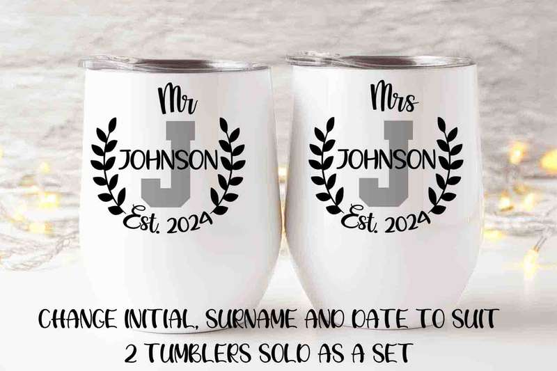 Mr and Mrs Wreath Wedding Tumbler