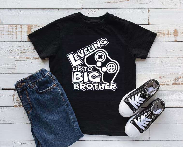 Leveling up to big brother T-shirt