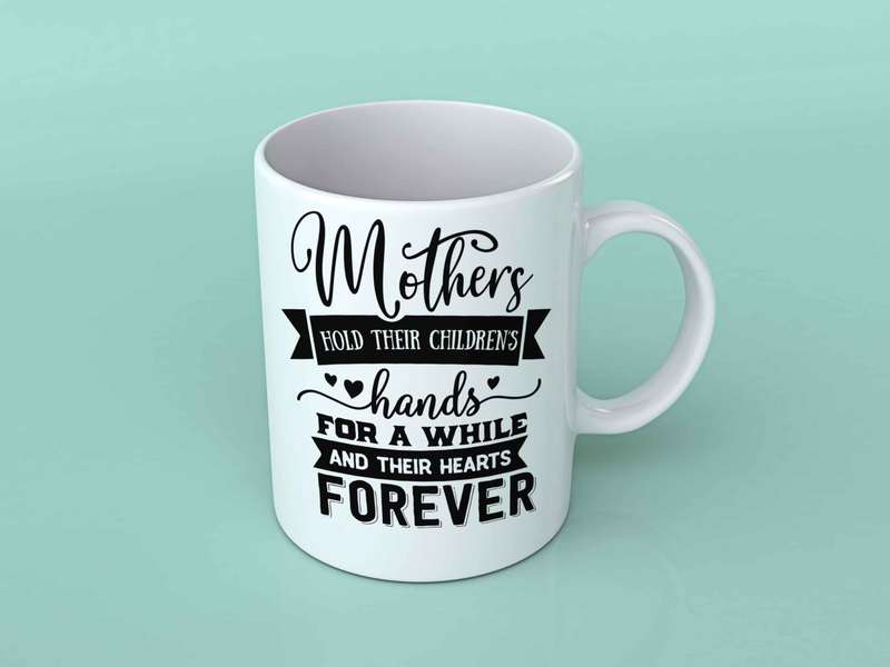 Mothers hold their children's hand for a while coffee mug