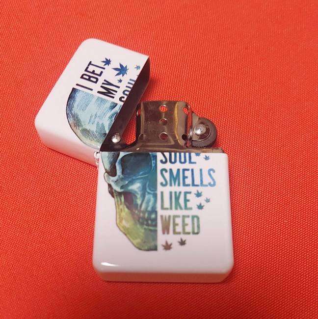 I bet my soul smells like weed lighter