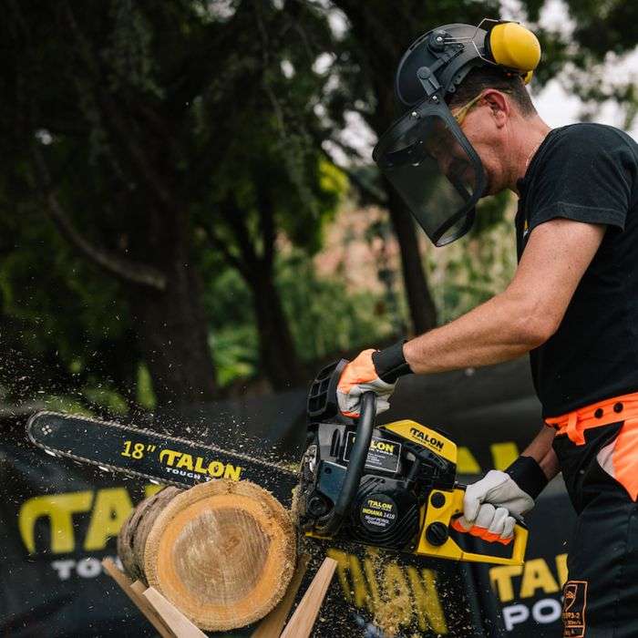 Talon Petrol Chainsaw 2 Stroke 56 cm