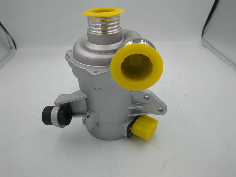 Electric water pump for BMW E82 E88 E90 E60 11517586929