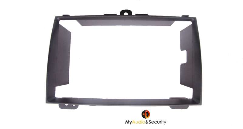 Hyundai i20 Double Din Trimplate 2008