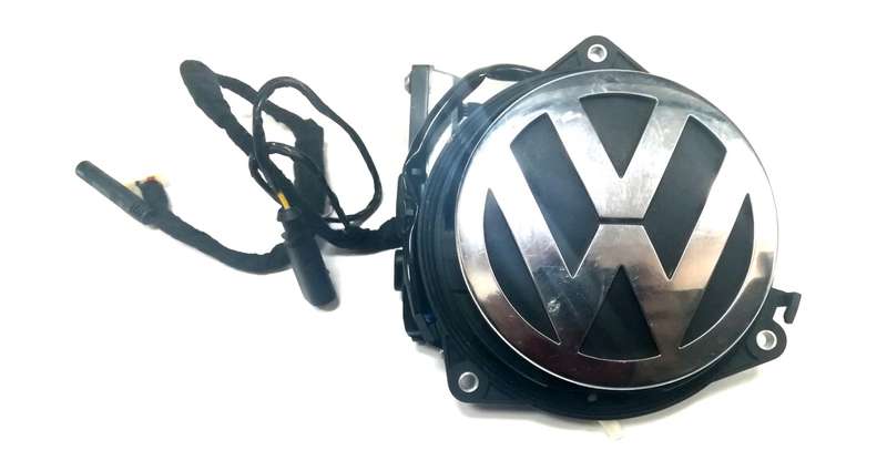 Vw badge motorised camera