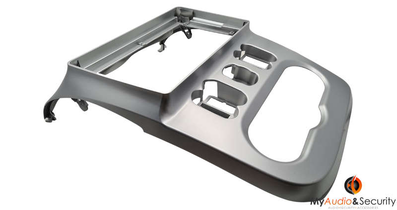 Nissan NP200 Renault Logan 2010-2013 9" Trimplate