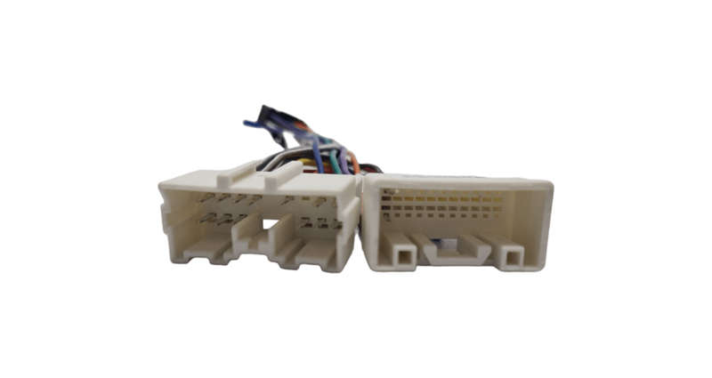 Mitsubishi Pajero Sport 9" Trimplate with SWC Harness
